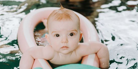 Bébé-nageur Bébé nageur