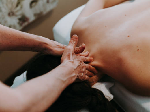 Massage du cou Massage du cou
